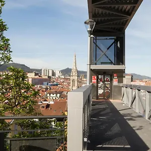 casco-viejo-con-encanto-y-wifi-apartamento-larrinaga.basquecountryhotels.org/